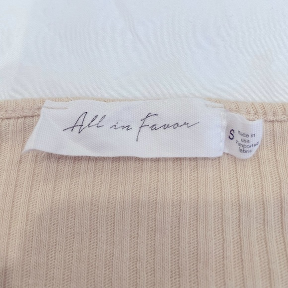 All in favor S cropped cardigan - Picture 2 of 4